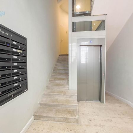 Slataper 11 Tirabora Short Rent Apartamento Trieste Exterior foto